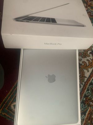 Apple macbook pro i5