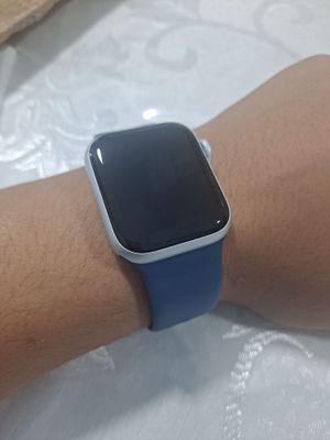 Apple Watch SE 2024 2nd Gen 40mm