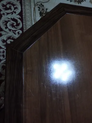 стол обеденный полированный итальянский 3млн сум