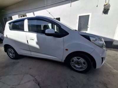 Spark sotiladi srochna