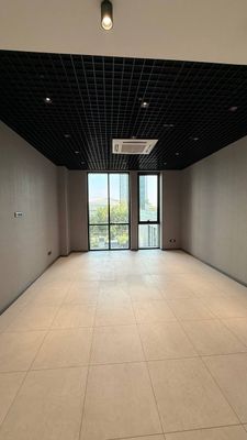 Продантся помешение с ремонтом ЖК Nest One, E blok