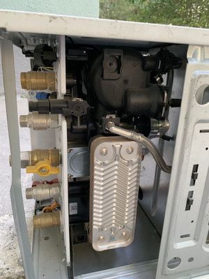 Котел на запчасти Ariston hs24
