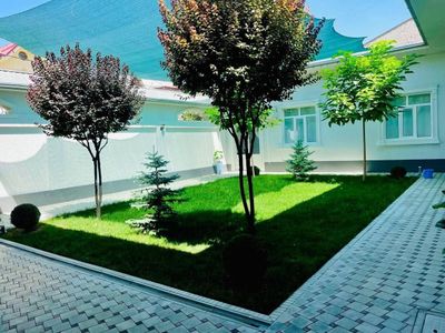 165000у.е Охунбобоев Мевазор 4 сотик 4 хона Фасат 22метир