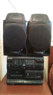 Магнитофон "Sony CFS-W435S"