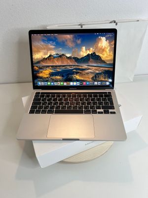 Макбук про 13" Silver цвет. Идеал холатда