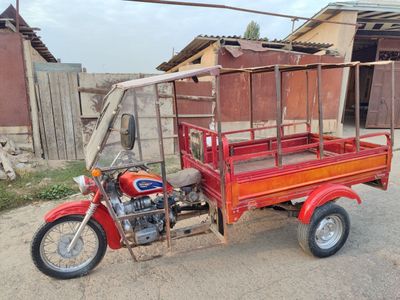Arzon Narxda Mototsikl Sotiladi