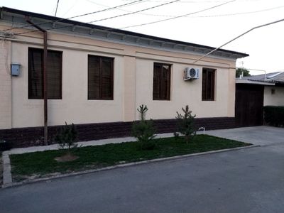 Срочно продаётся дом участок Яшнабод 4.1 сотик катта янгиобод куча 4,