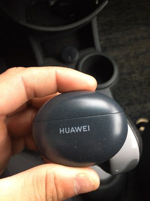 Наушник сотилади оригинал наушник Huawei