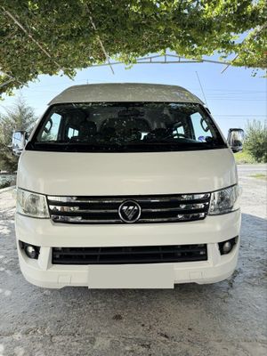 Mikroavtobus Foton CS2