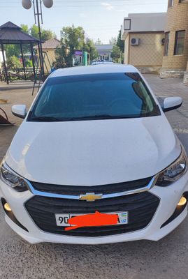 onix 3 LT/MT chevrolet