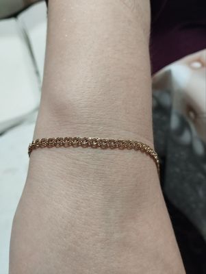 Tilla braslet sotiladi rossiskiy probasi 583