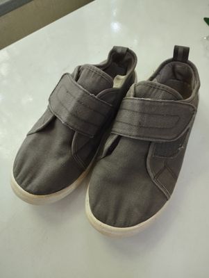 Детские кеды /////