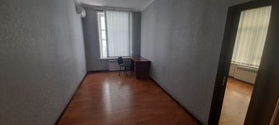 Двухкомнатный Офис ор.ТРЦФрунзенский