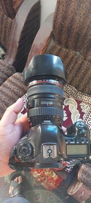 CANON 6D холати яхши бир киши ишлатга фотога ишлаган