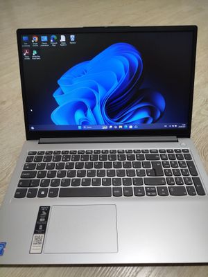 Lenovo Windows 11 pro xotira 4/256 ekran 1366*768