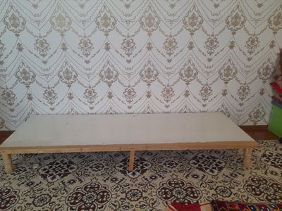 Стол сатылады .
