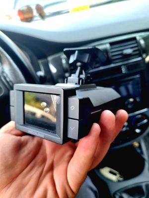 Neoline 9700s black Wi fi yangi model Video registrator xam ichida