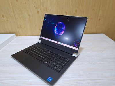 Продается игровой ноутбук AlienWare