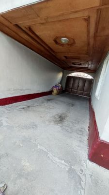 Uchaska 6 so'tu sotiladi
