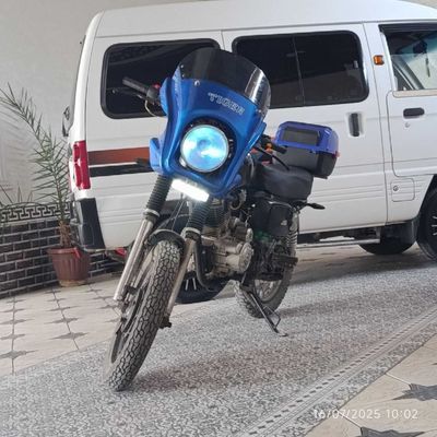 Mototsikl 200kuba