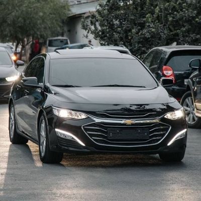 Мы поможем вам купить Автомобиль и получить автокредит.