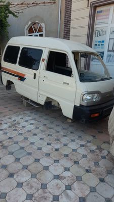 Damas kuzuf butun