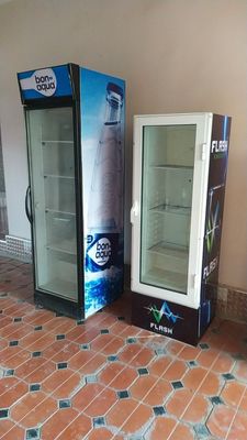 Vitrina xolodilnik sotiladi