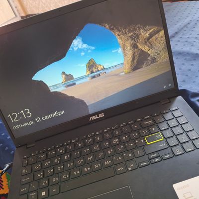 Asus