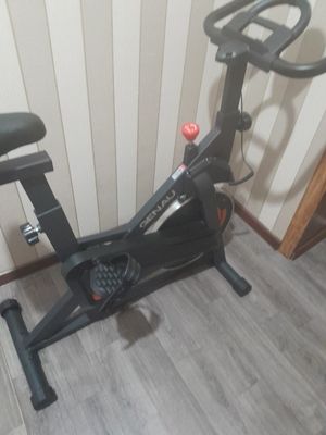 Velik trenajor sotiladi