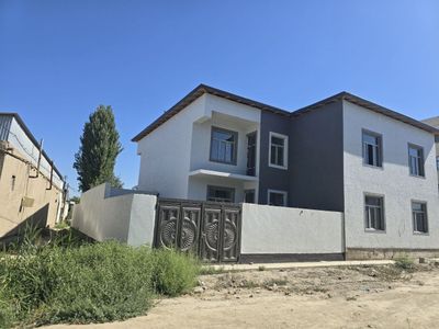 Romitan tumanida kottej sotiladi