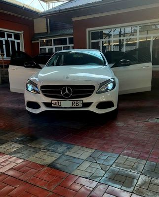 Mercedes Benz W205