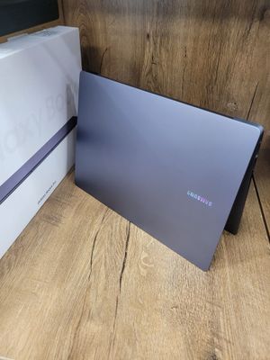 Samsung Galaxy Book pro4