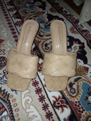 Bottega Veneta