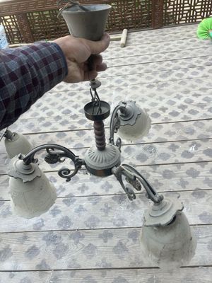 Qandillar sotiladi arzon