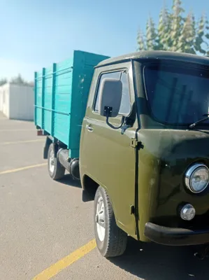 Автомобиль УАЗ .