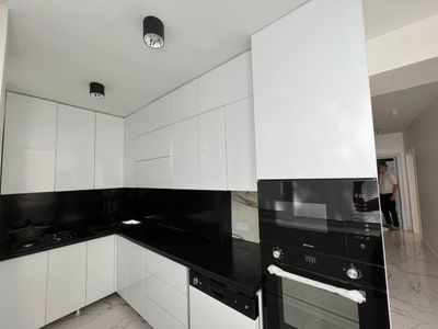 Срочно продается 4х ком. квартира, ор-р: ЦУМ/ ул.Чимкентская, 95 м2