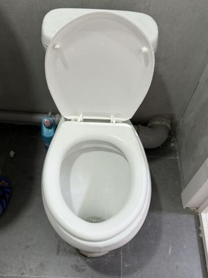 Продается унитаз