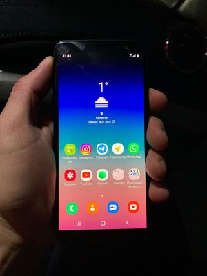 Samsung A6 ideal