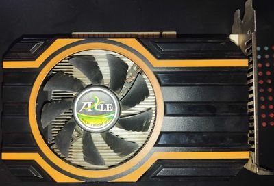 GTX 750 2 gb GDDR5