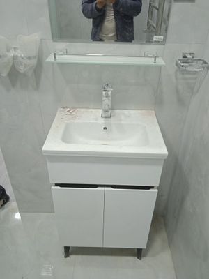 Кафель, ПВХ панель Квартира ремонт под ключ ишларини киламиз xizmatlar