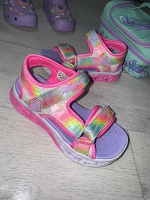 Сандали на девочку sketchers