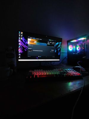 Kompyuter gamerskiy suv tekin narxda 1yil garantiyasi bilan
