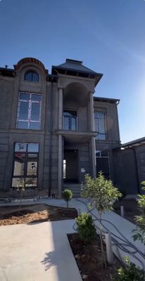 Тошкент шахар Юнусобод тумани сал кам 3 соту 7 хона 75% таййор коробка