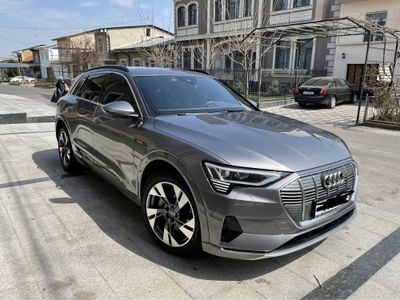 Audi E-Tron 55 Quattro