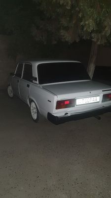Пул кераклиги учун сотяпман
