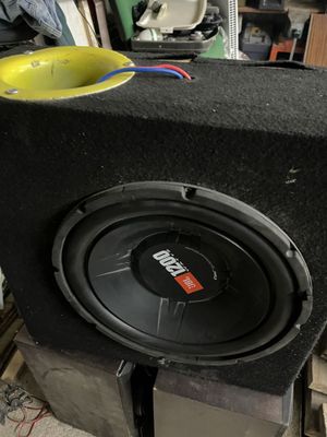 Продам самбуфер jbl 1200 ватт в