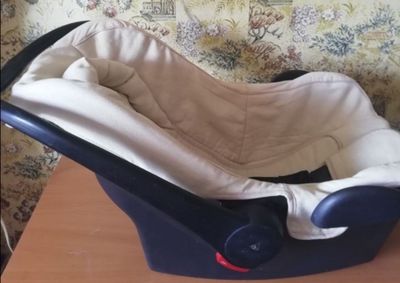 Продам детское автокресло