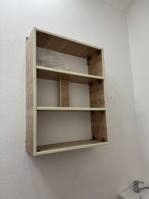 Mebel va kuler tez va arzon narxda sotiladi