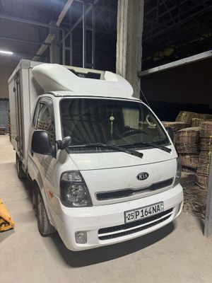 Kia bongo3 2013 yil probek 153000