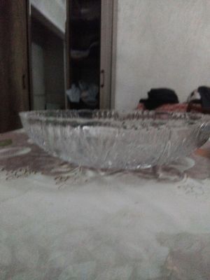 xrustal va shkaf